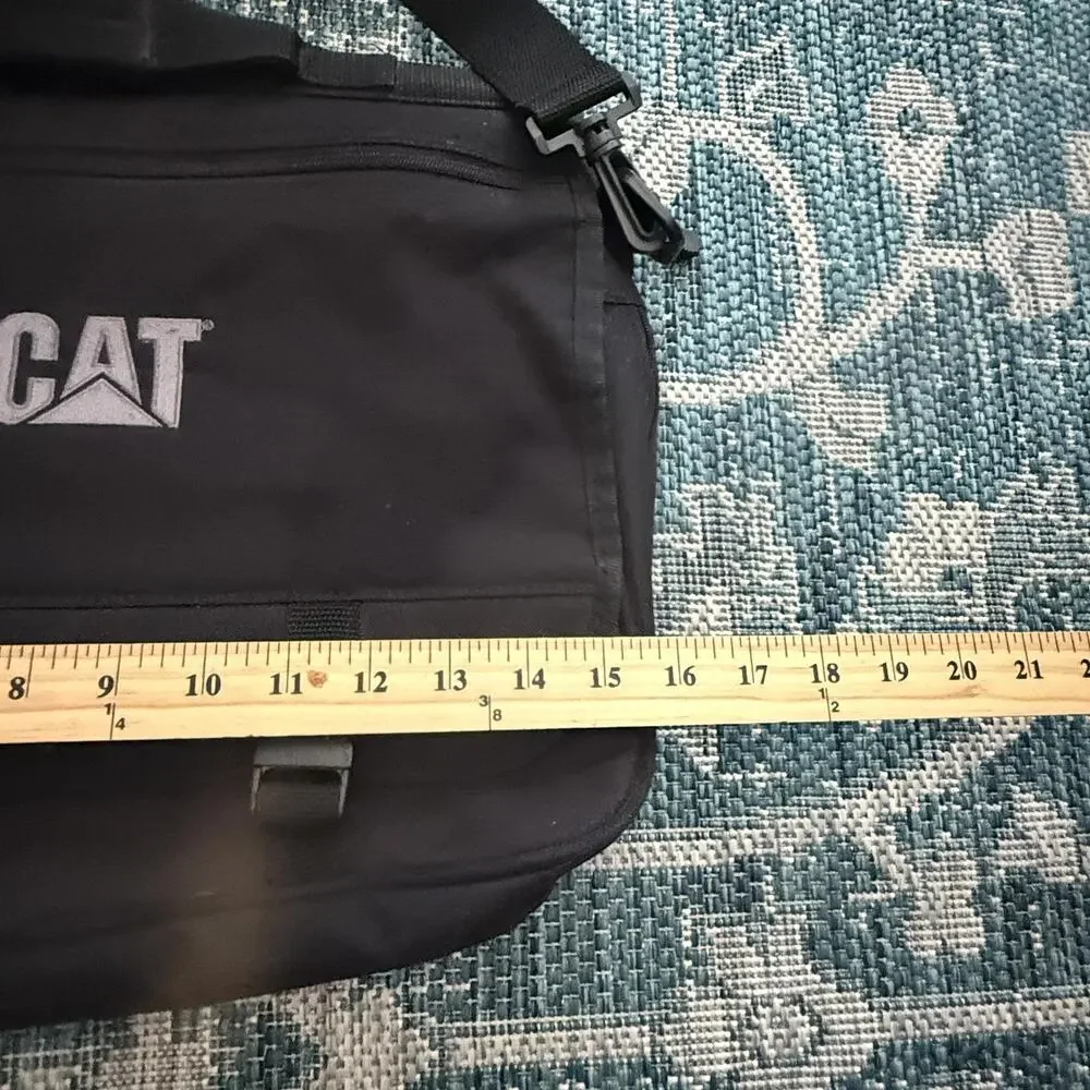 CAT Messenger Bag Work Briefcase Adjustable Strap Multiple Pockets 16x13 Inch La